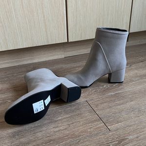 Matt & Nat Grey Boots